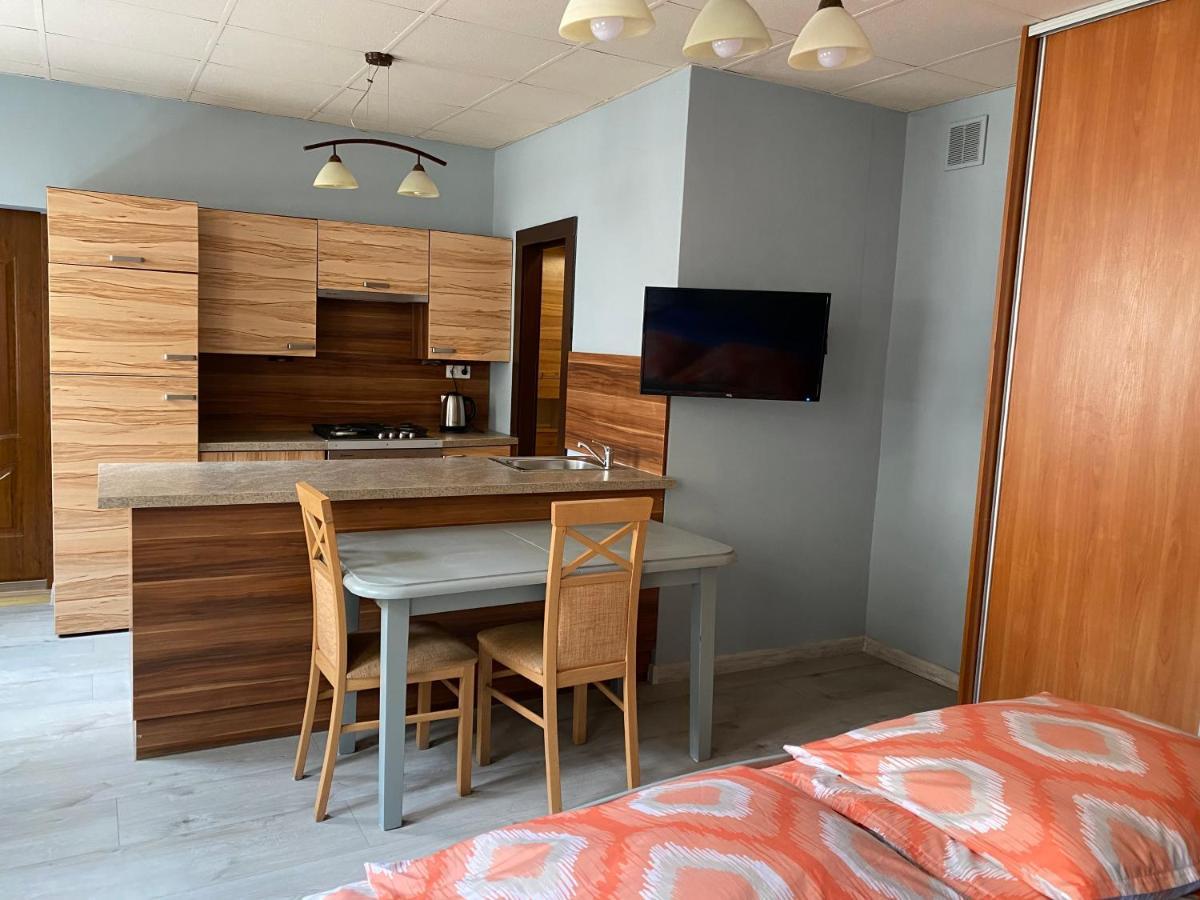 Kawalerka Fredry 3/14 Apartment Poznan Bagian luar foto